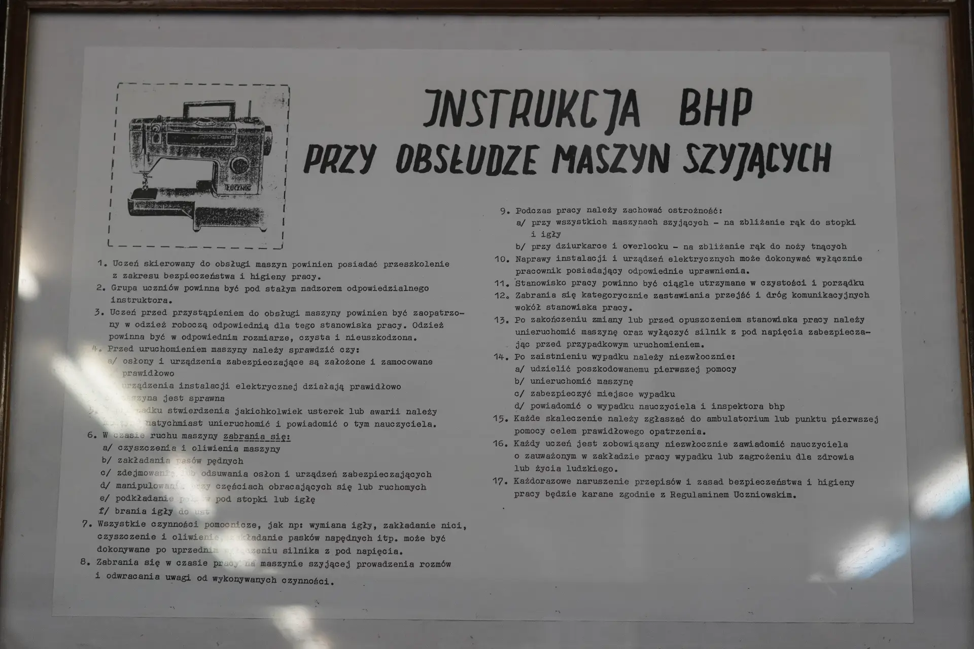 Instrukcja BHP przy obsłudze maszyn szyących - zasady bezpieczeństwa w szwalni